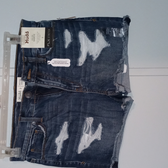 Mudd Juniors Shorts - Picture 1 of 9